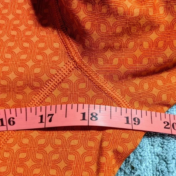 Lole Women's 1/4 Zip Long Sleeve Size Medium Paprika Orange Reflective Athletic - Picture 7 of 10